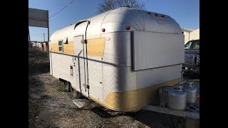 1971 Silver Streak Sabre Model 20 Vintage Travel Trailer by Vintage Camper Channel 4,055 views 5 years ago 2 minutes, 47 seconds