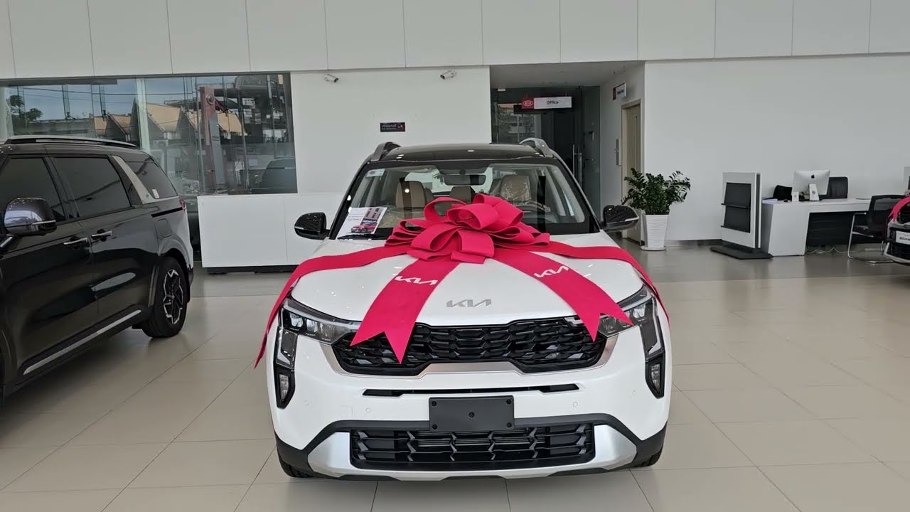 10ចំណុតគួរដឹងមុនទិញ Kia Sonet X-Line អីឡូវមានថែមប្ដូរប្រេង 10 ដងឬ 5 ឆ្នាំ☎️098 943 623 telegram 
