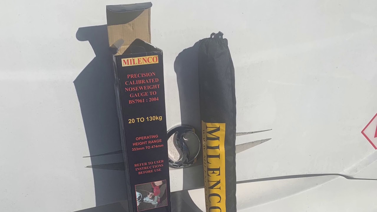 To measure Noseweight for my caravan with Milenco Noseweight gauge.   キャンピングトレーラーのヒッチ荷重を測ってみた！