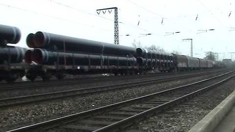 Manifest,mixed freight Train,DB Schenker,first cars loaded with big pipes