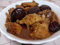 Tung ku man kai  ayam masak jamur hitam 