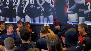 Debutant Announcement Taj Woewodin Resimi