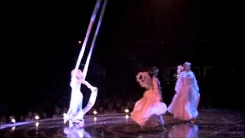 Vocal Aerial Silk Marie-Michelle Faber