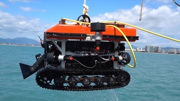 GLOBALink | Marine trash-collecting robot put into trial operation in south China
