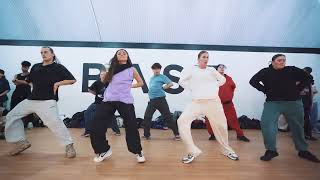 Wizkid & Ayra Starr "2 Sugar" choreography by Neal Piron