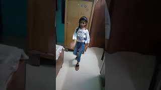 Ciza Badi Mast Pari Harry