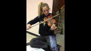 Girl plays eminem -love the way you lie EMINEM PLEASE WATCH!