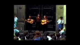 Twist n Shout - Los Atletas de la Risa