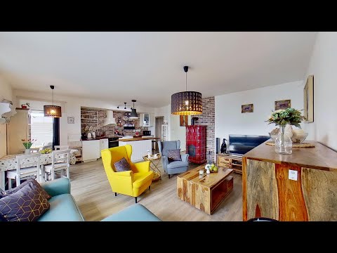 Video: Moderný dom využívajúc krásnu krajinu od architektov Bates Masi