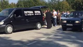 Sahrana Oca Ane Korać