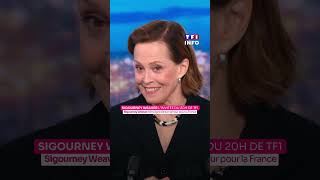 Behind the scenes 👀 Sigourney Weaver guest on the 8 PM news | TF1 INFO