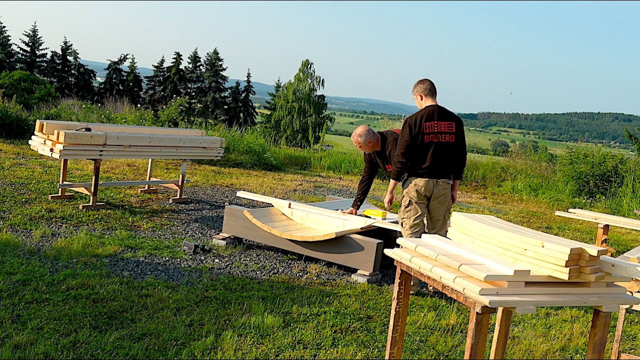 Строительство идеальной бочковой сауны на открытом воздухе 🔥 | Полный процесс, своими руками