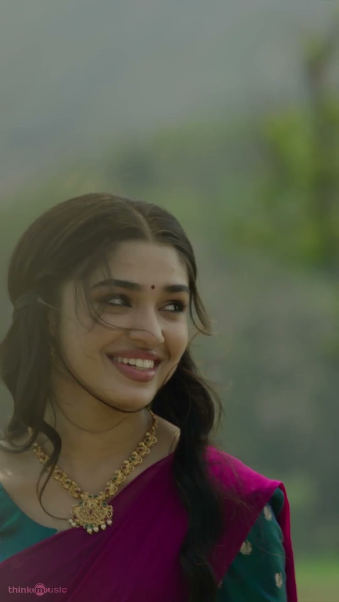#Kiliye ❤️? #ARM #TovinoThomas #KrithiShetty #DhibuNinanThomas #JithinLaal