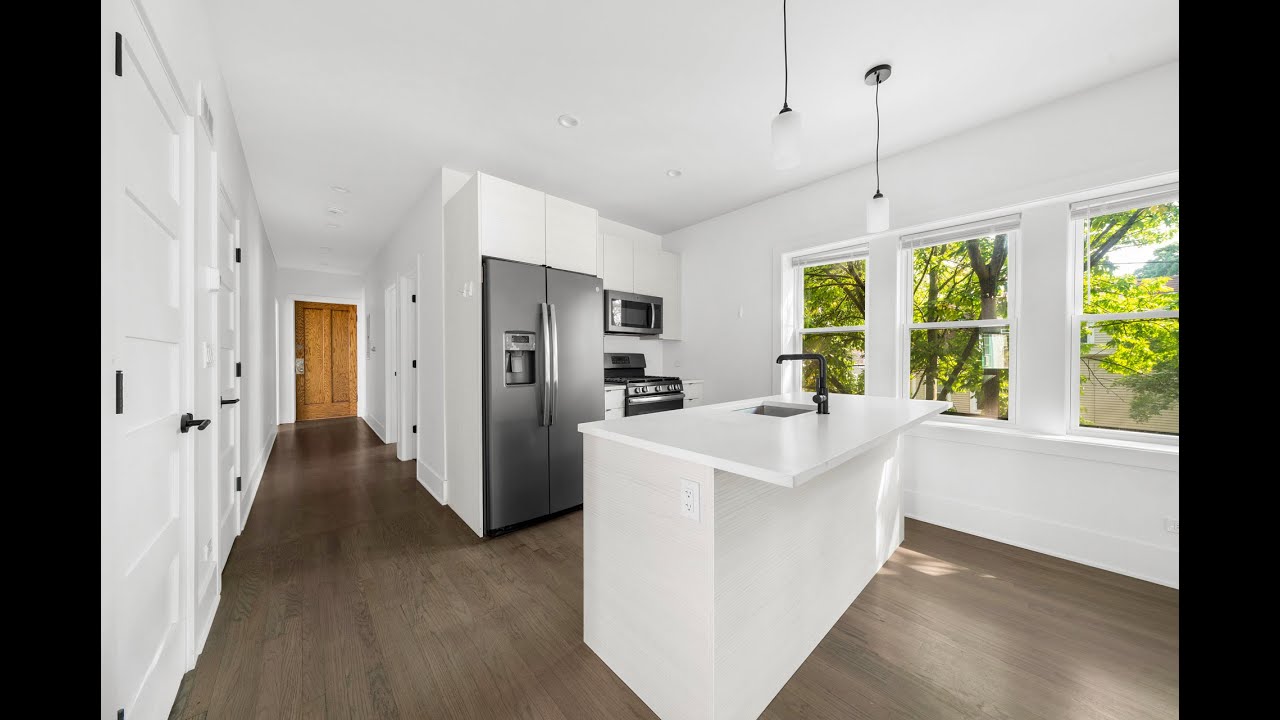 3401 North Hamlin Avenue 2W, Chicago, IL 60618 | 3D Cinematic Video Tour