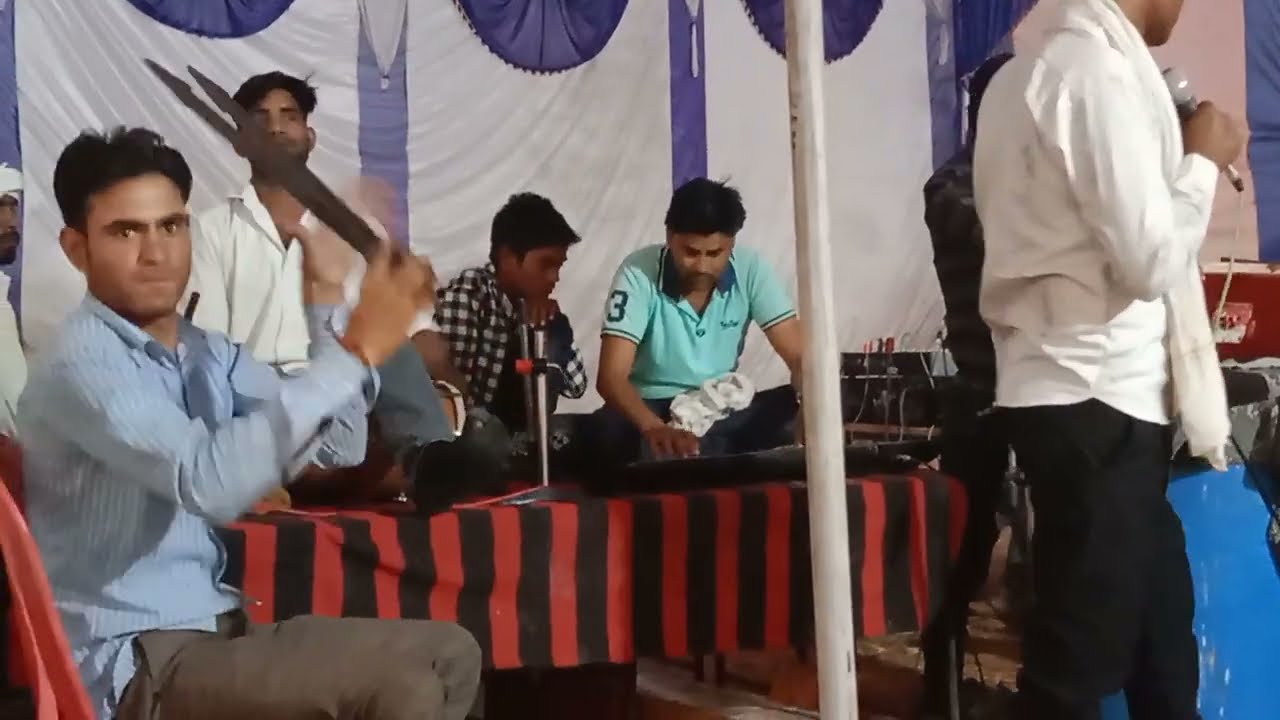 गायक परमाल बंजारा खतरनाक कंपटीशन देखिए गायक महेश बंजारा के सात #_9770024403