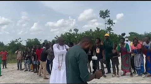 Ogiame Atuwatse III visits Trans Ode-Itsekiri bridge and access roads project