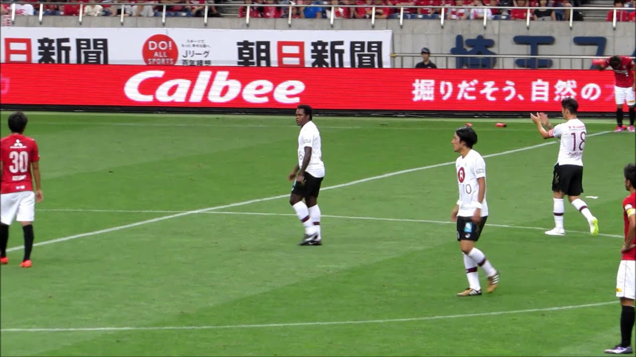 浦和レッズvsヴィッセル神戸 高橋峻希ゴール 第18節 - YouTube