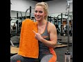 Personalisierte Baumwoll-Fitnesshandtücher mit eleganter Hoch/Tief-Einwebung als Firmengeschenk