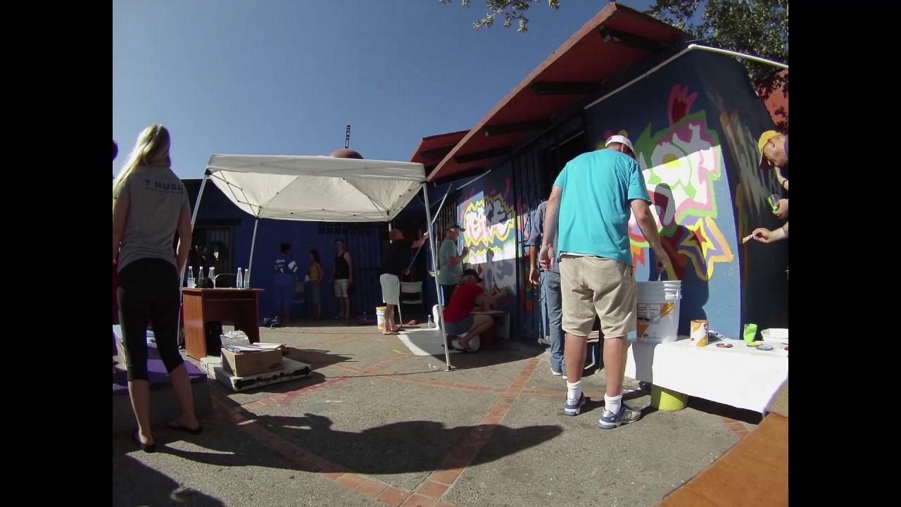 Insidesales.com Presidents Club Do Good Day - Mural Painting