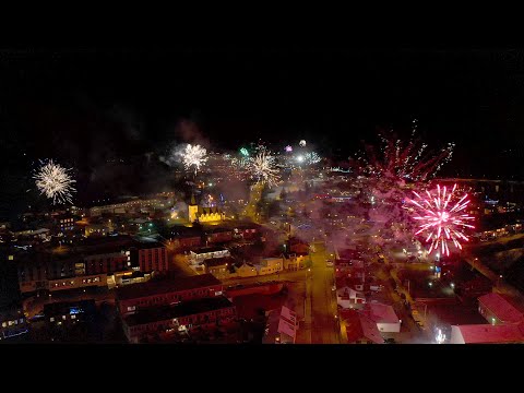 Video: New Year in Iceland 2022