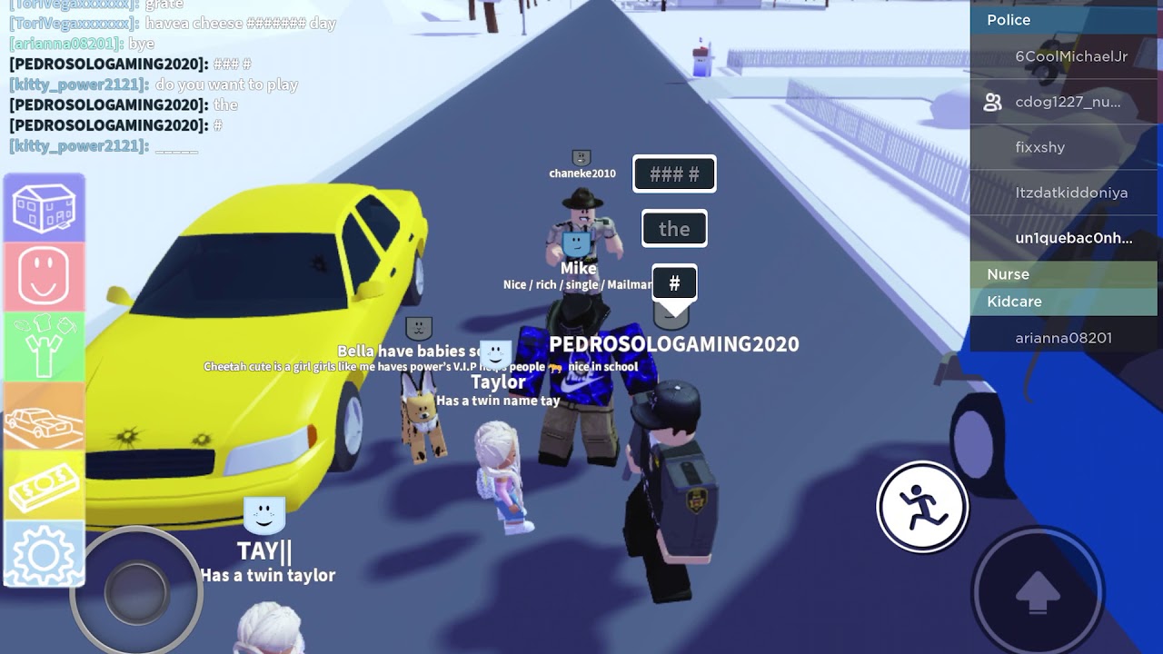 Roleplaying with my friends in The Neighborhood of Robloxia Roblox