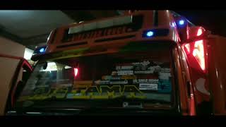 Truk mbosis —_–