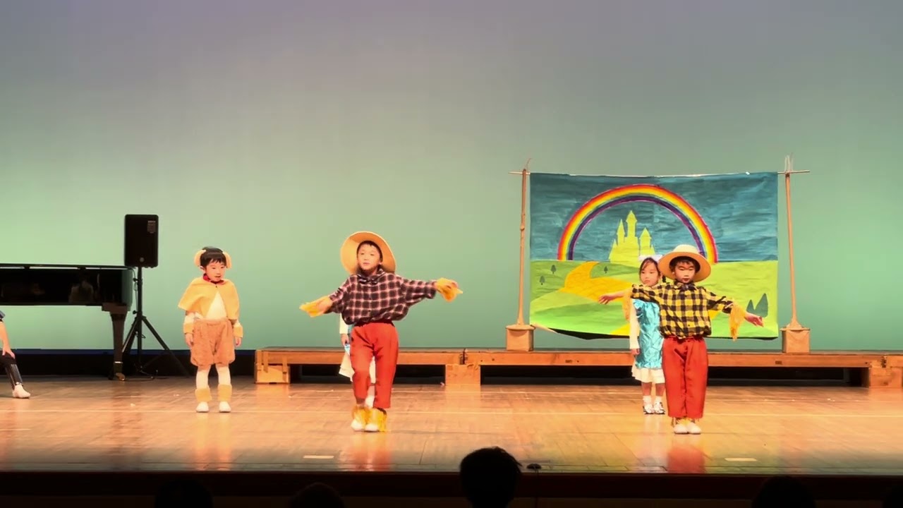 ぞう組劇オズの魔法使い 七尾みなとこども園 - YouTube