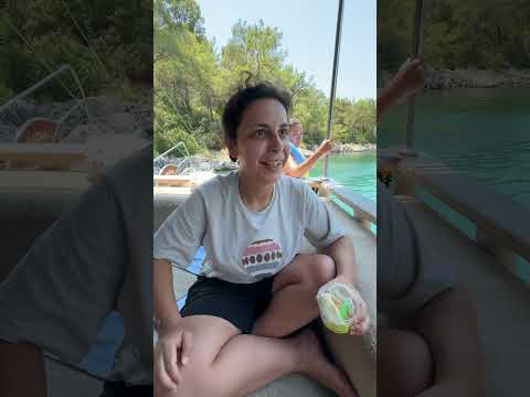 Tekneye gelen dondurmacı