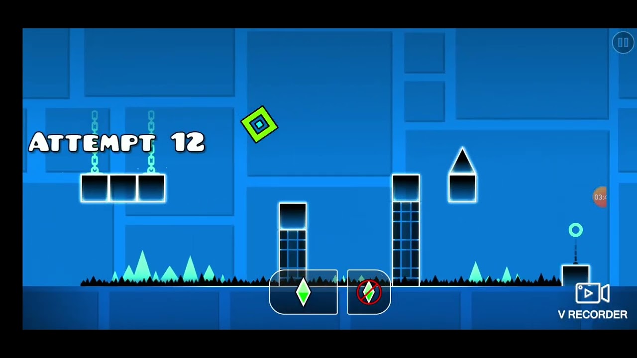 playing geometry dash lite - YouTube
