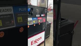 Trying new contacless payment terminal on Exxon fuel pump (Richboro, PA) (From 2021)