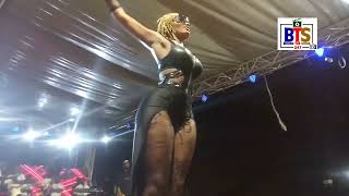 Wendy Shay Thrill Fans With A Hot Twerk Performance At The July In Nungua 2022 Concert