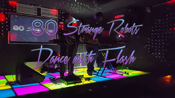 80 Strange Robots   LIVE   KIS Á