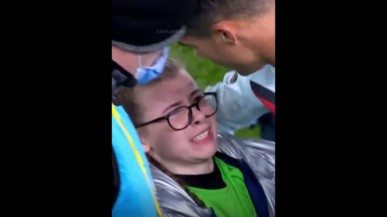 Respect Moments in Football👏