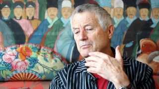 Kaffe Fassett on his needlepoint