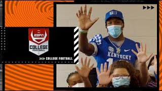 Celebrity How J.J. Weaver is embracing being unique and inspiring others | College GameDay Wealth