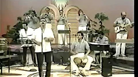 Louie Ramirez y su Orchestra Canta: Ray De La Paz ...