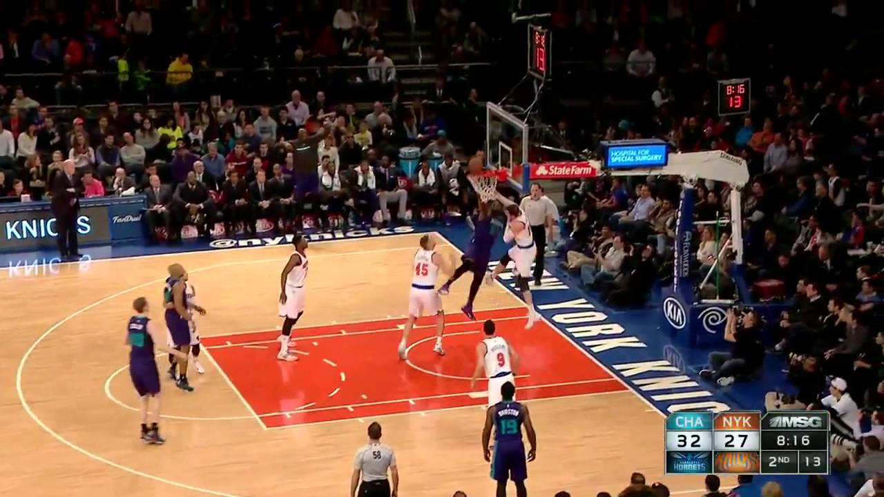 Gerald Henderson Pass to Jason Maxiell Dunk Hornets vs New York Knicks 01 10, 2015 NBA