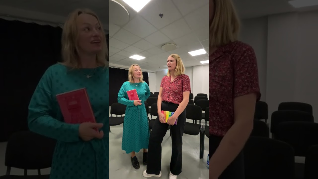 Halve kongeriket - Anne Gunn Halvorsen og Randi Fuglehaug