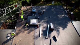 Myllypuron Kattoprojekti Katoksen Purku Ja Viimeiset Huopakaton Asennukset Dronevideo