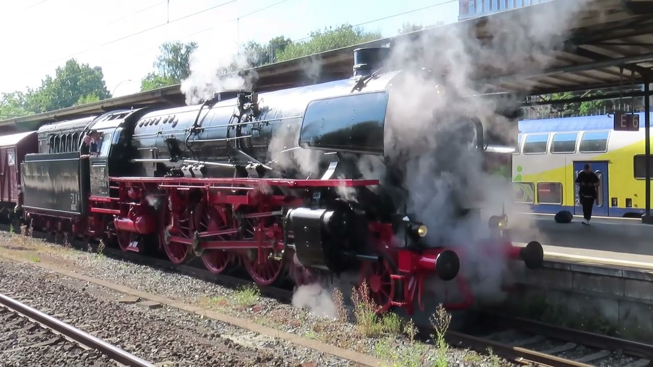 Dampflok 012 104 (01 1104) Diesellok MY 1138 Hamburg Harburg 09.09.2023