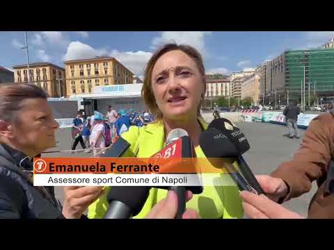 Video Napoli. Volley S3 in Piazza Municipio: sport e inclusione sociale
