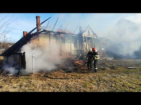 VIDEO/FOTO: Incendiu la o casă din Grumăzești. O persoană a suferit atac de panică, ZCH NEWS - sursa ta de informații