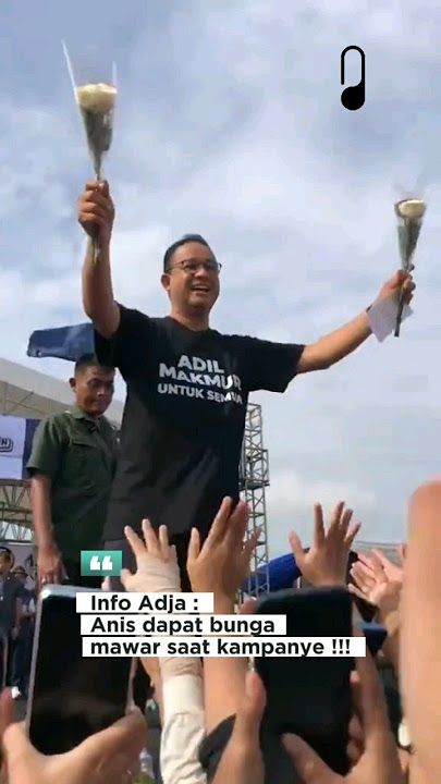 Info Adja :  Anis dapat bunga mawar saat kampanye !!! #amin