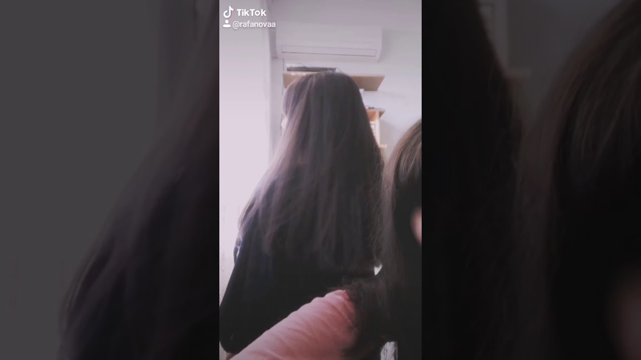 Когда у тебя маленькая сестренка - YouTube