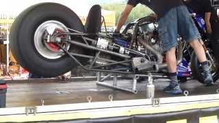 さぬきバイカーズミーティングにてハーレードラッグマシンデモンストレーション