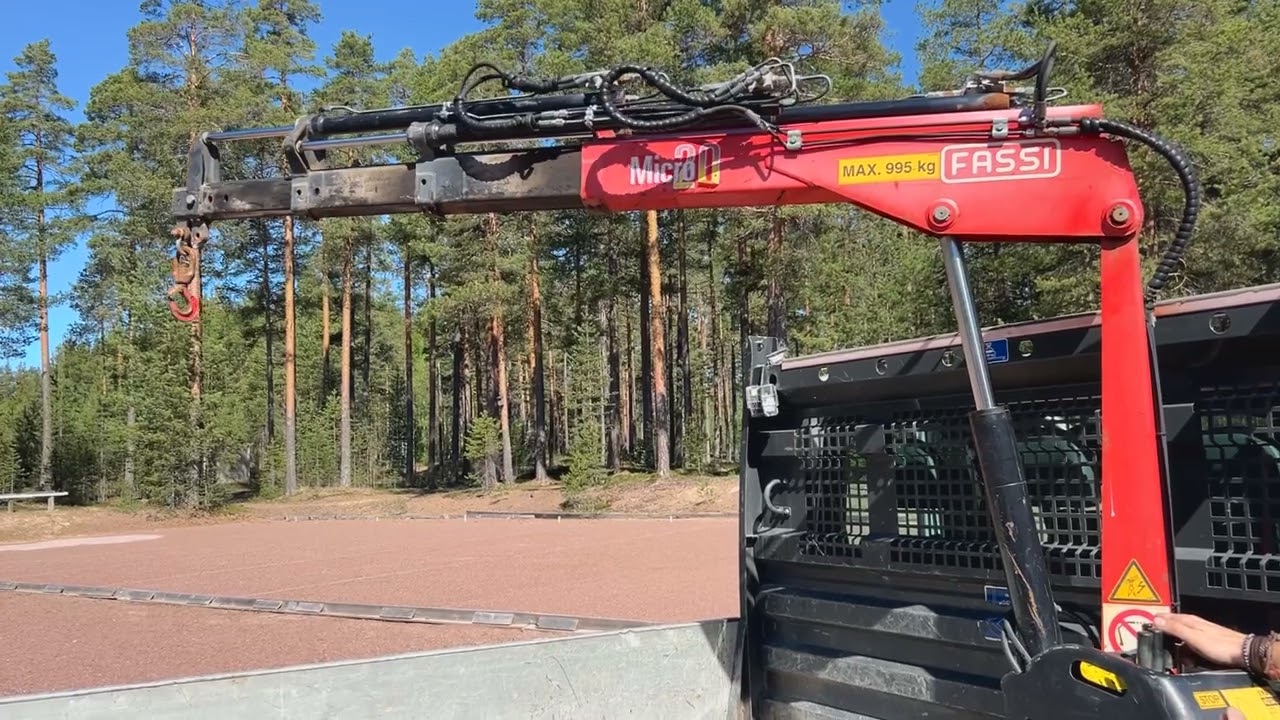 Lätt lastbil Kranbil FORD FNF6 med Fassi kran