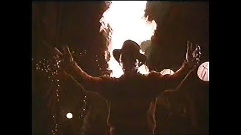 『エルム街の悪夢２／フレディの復讐』海外版劇場予告編