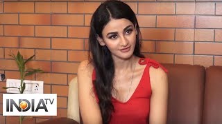 Aditi Arya admires Taapsee Pannu