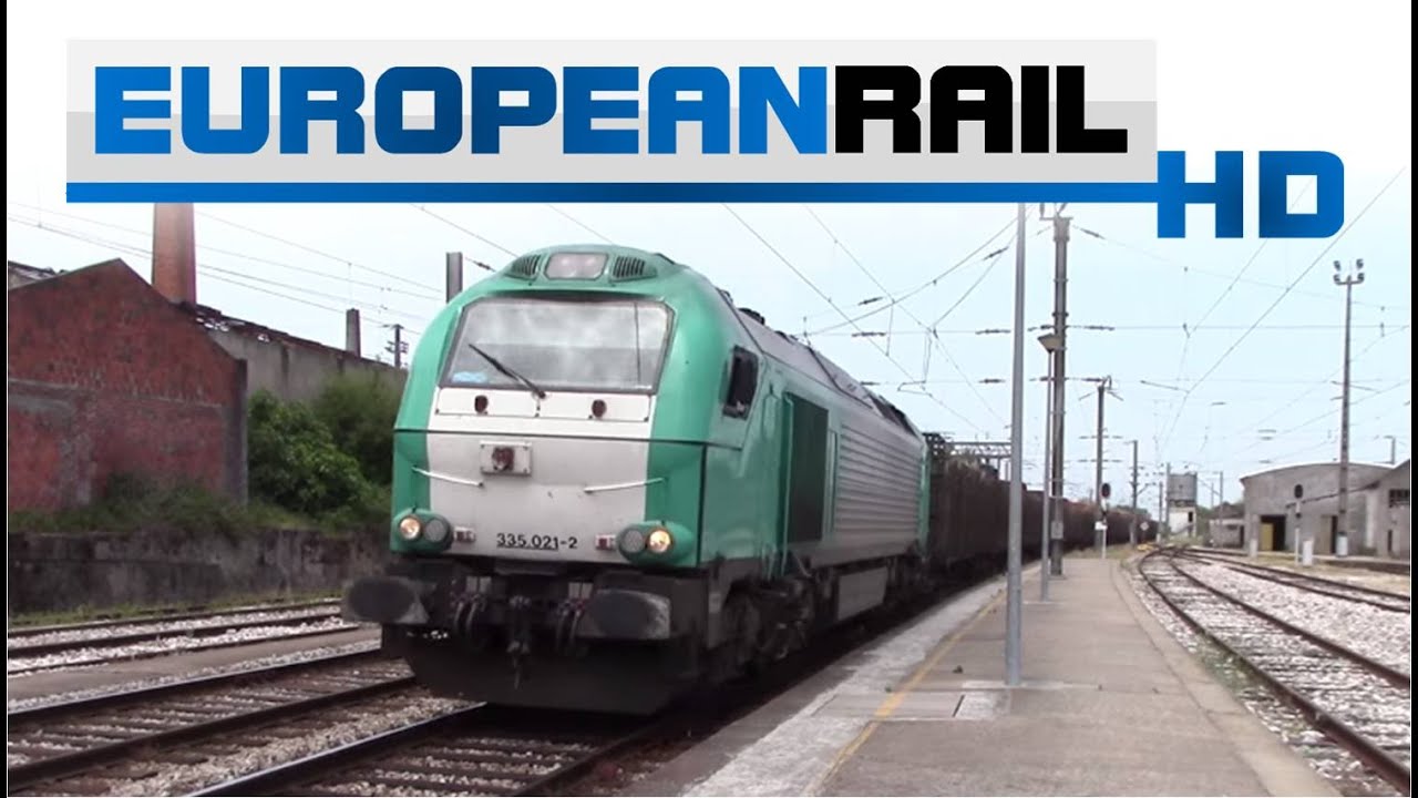 Alpha Trains Takargo 335 loco 335021 passes Pampilhosa Station