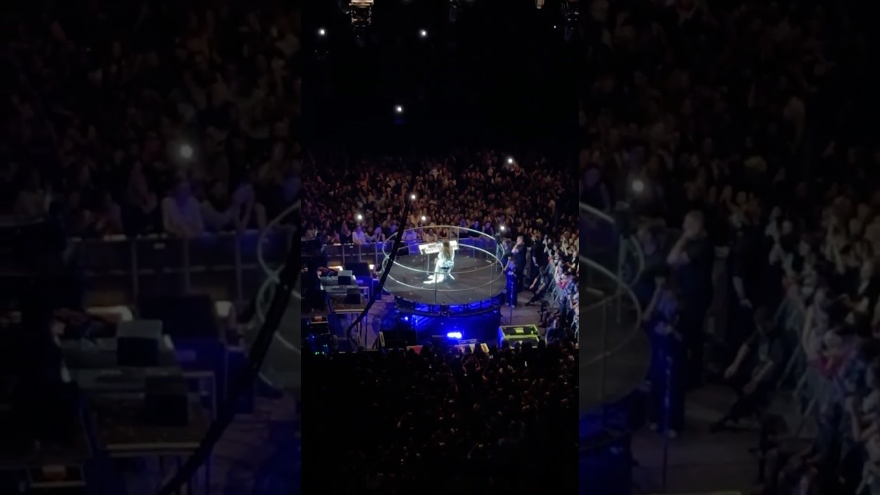 Παρακολούθηση Tate McRae, “Chaotic”, part 2, Royal Arena Copenhagen, May 30th 2025 στο YouTube Παρακολούθηση Tate McRae, “Chaotic”, part 2, Royal Arena Copenhagen, May 30th 2025 στο YouTube